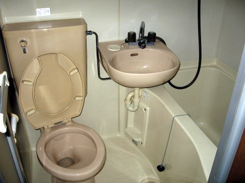 �R�����@�b�{�s�@��E���@�PK�@�Q�D�R���~